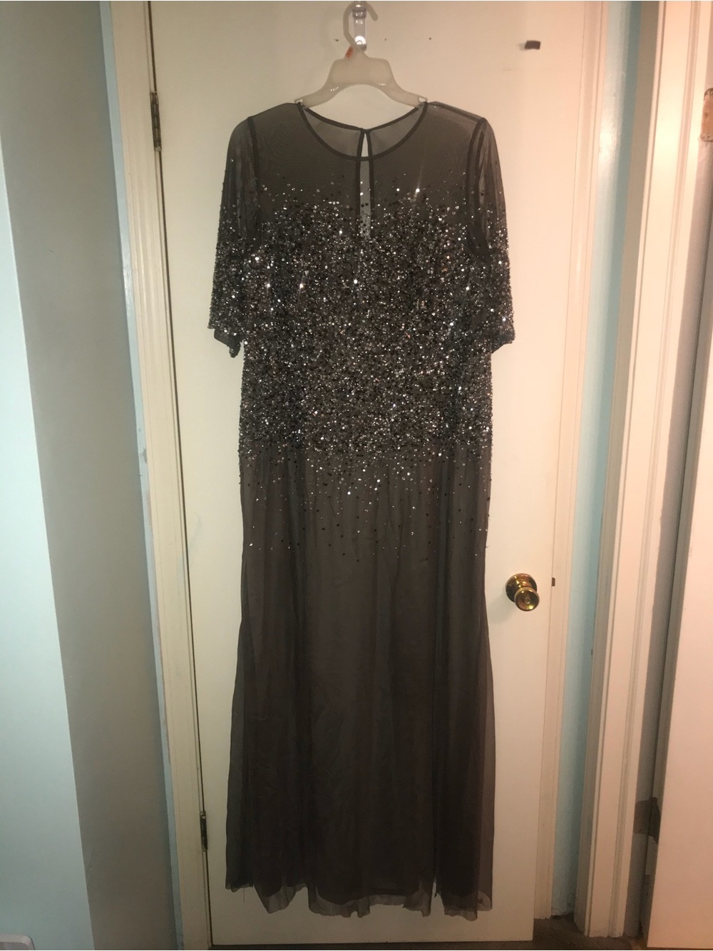 Elegant Black Sequined Evening Dress